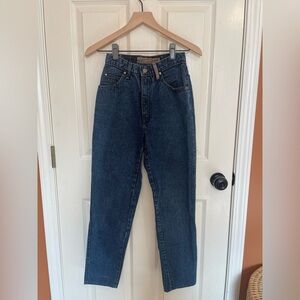 80s Vintage Levi’s 900 Series Dark Wash High Rise Straight Leg Jeans